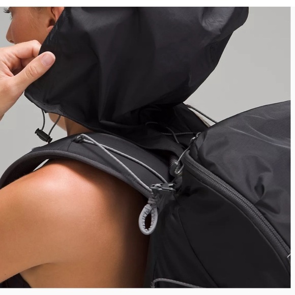 NWT LULULEMON athletica Black Backpack - Picture 4 of 7